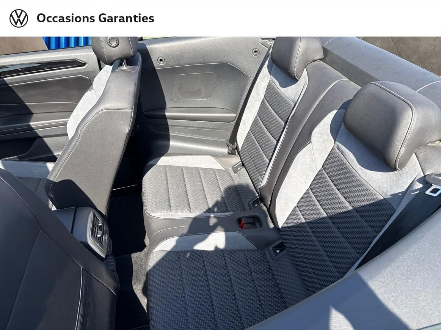 Voitures occasions VOLKSWAGEN T-Roc Cabriolet Edition Grey Mat Mozac