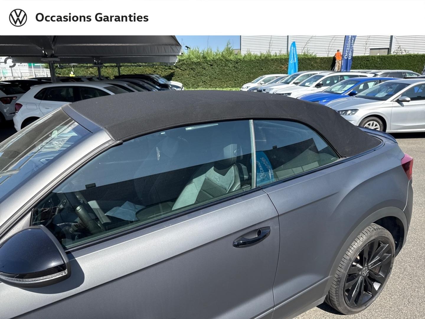 Voitures occasions VOLKSWAGEN T-Roc Cabriolet Edition Grey Mat Mozac