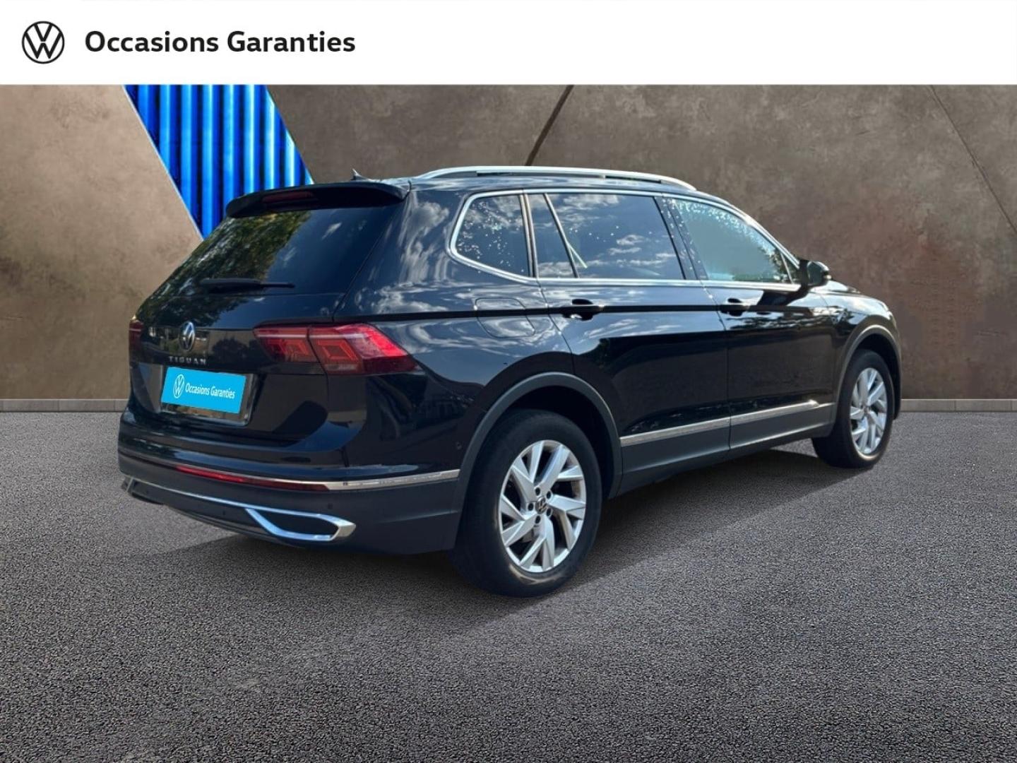 Voitures occasions VOLKSWAGEN TIGUAN ALLSPACE Elegance Exclusive Mozac
