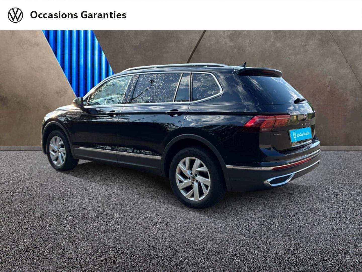 Voitures occasions VOLKSWAGEN TIGUAN ALLSPACE Elegance Exclusive Clermont-Ferrand