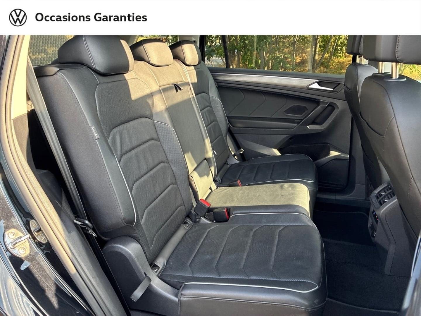 Voitures occasions VOLKSWAGEN TIGUAN ALLSPACE Elegance Exclusive Clermont-Ferrand