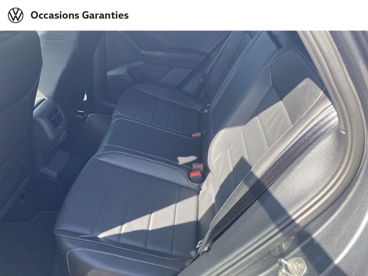 Voitures occasions VOLKSWAGEN T-ROC R-Line Mozac