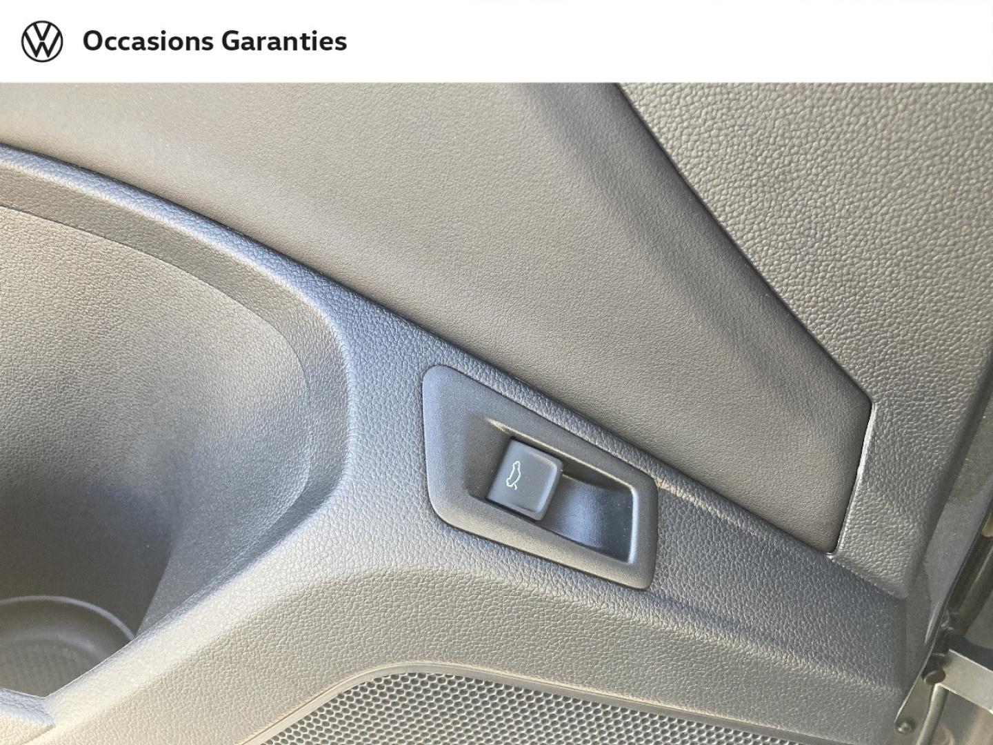 Voitures occasions VOLKSWAGEN T-ROC R-Line Mozac