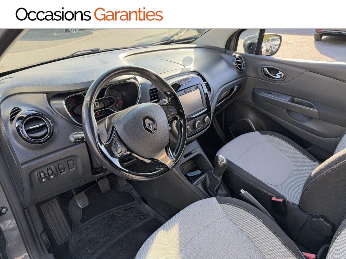 Voitures occasions RENAULT CAPTUR Cool Grey Mozac