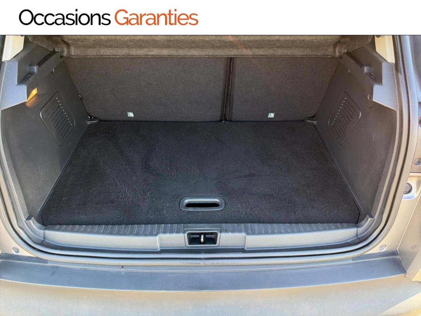 Voitures occasions RENAULT CAPTUR Cool Grey Mozac