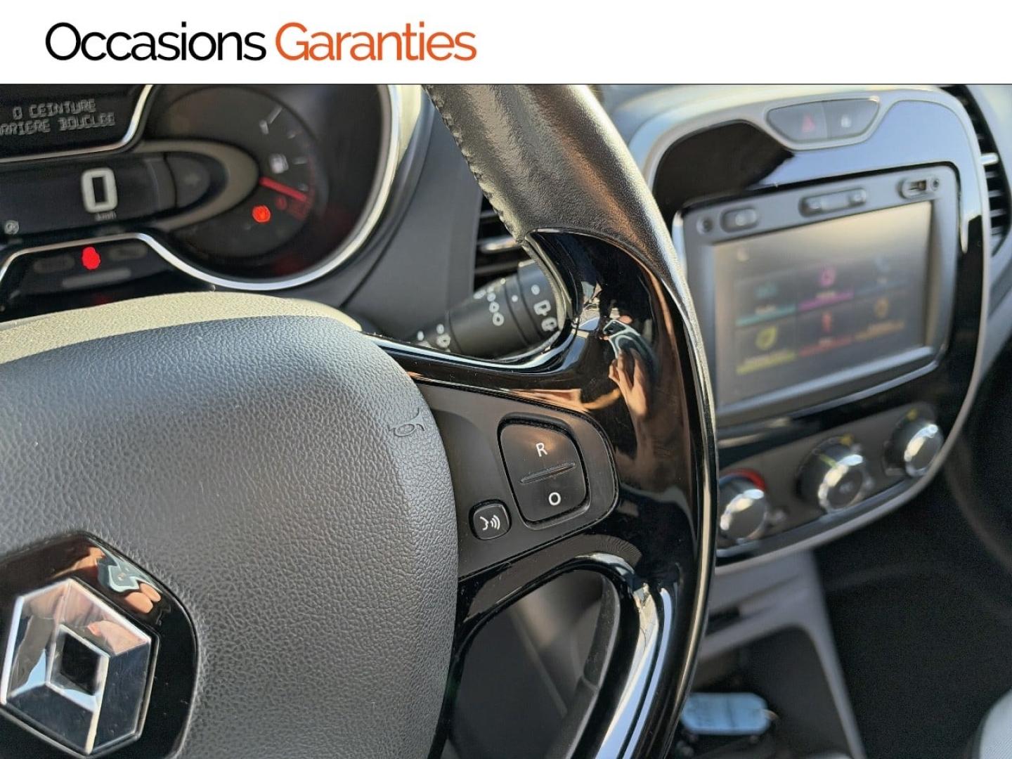 Voitures occasions RENAULT CAPTUR Cool Grey Mozac
