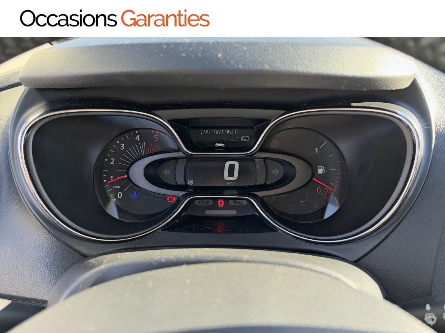 Voitures occasions RENAULT CAPTUR Cool Grey Mozac