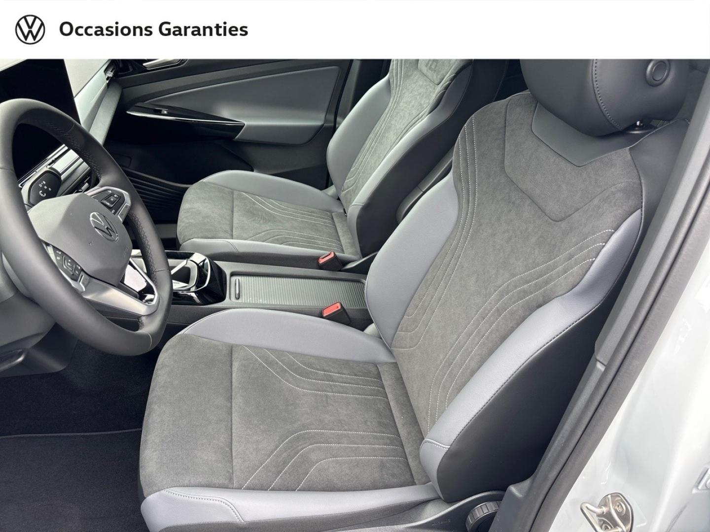 Voitures occasions VOLKSWAGEN ID.4 Life Max Mozac