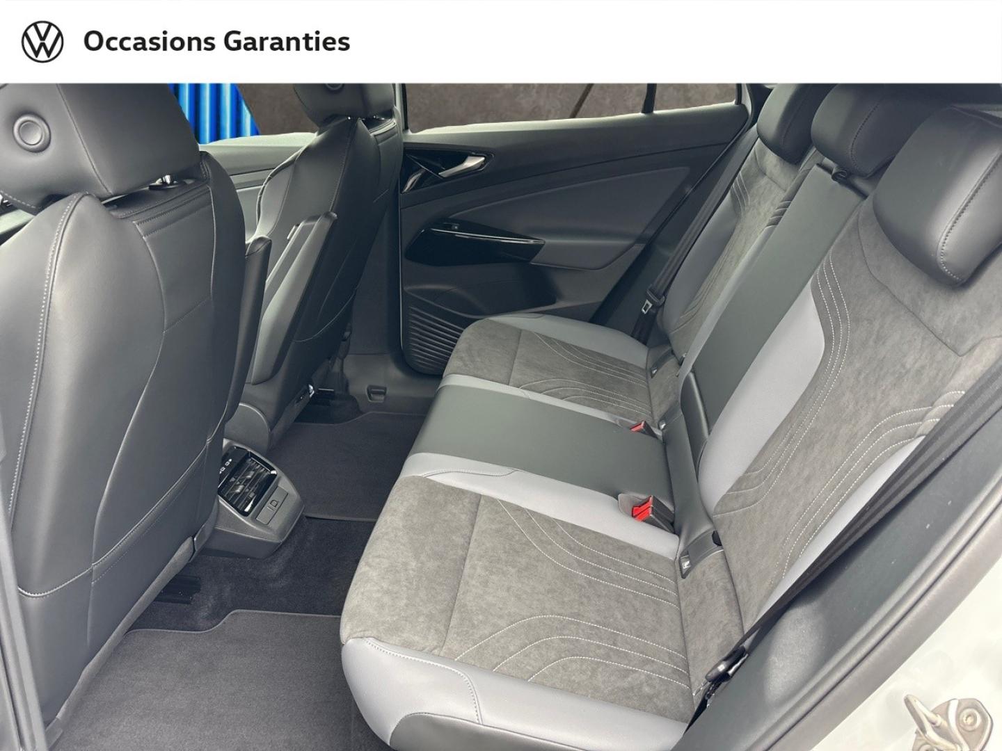 Voitures occasions VOLKSWAGEN ID.4 Life Max Mozac