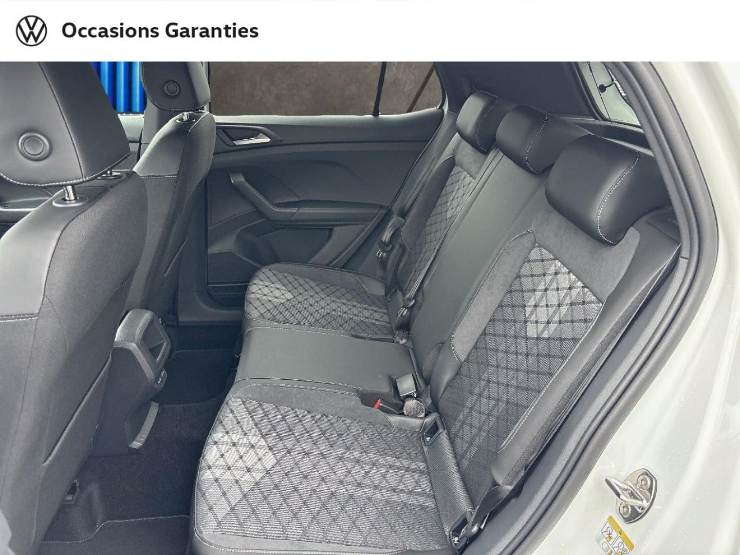 Voitures occasions VOLKSWAGEN T-CROSS R-Line Edition Clermont-Ferrand