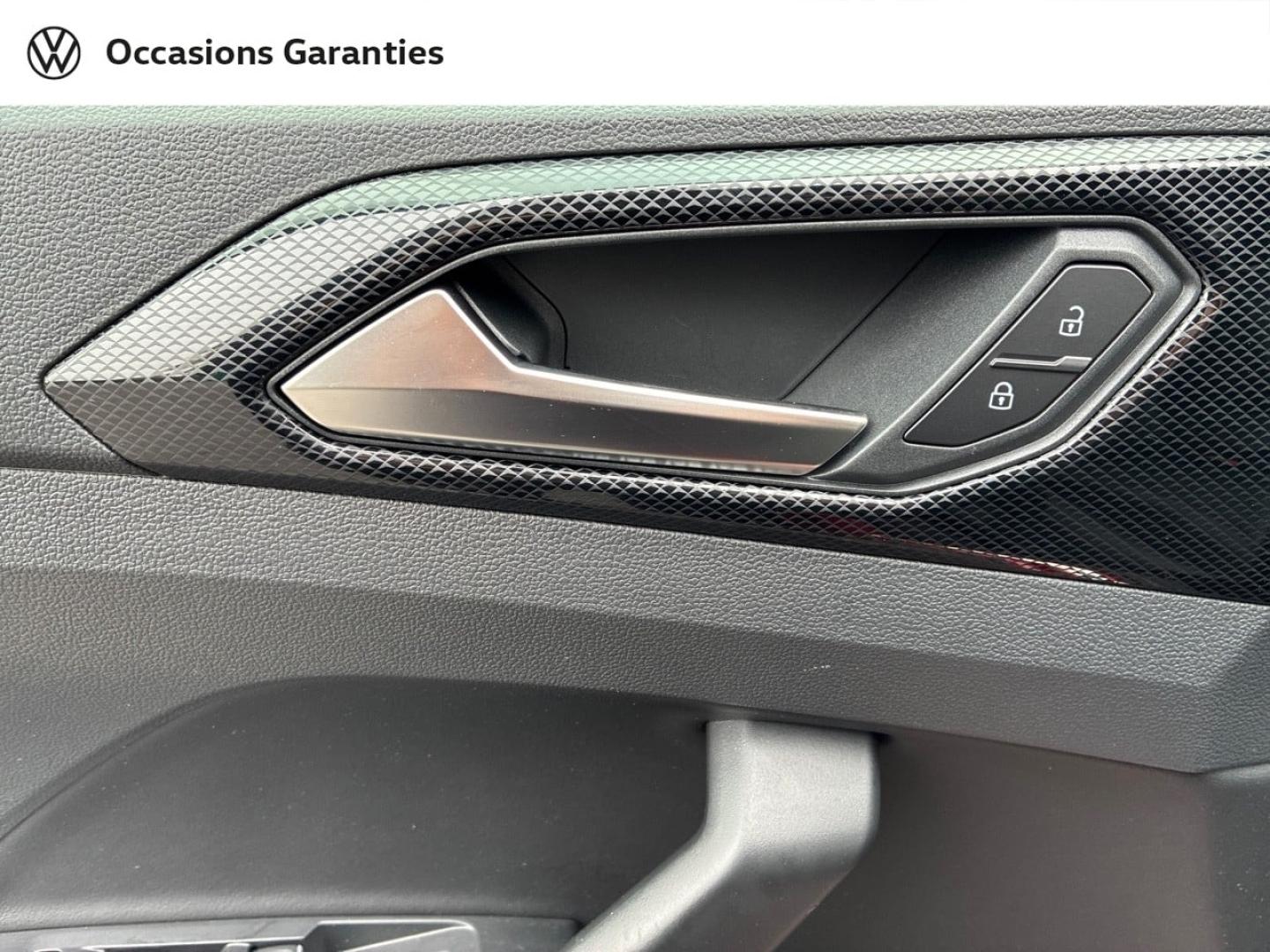 Voitures occasions VOLKSWAGEN T-CROSS R-Line Edition Clermont-Ferrand