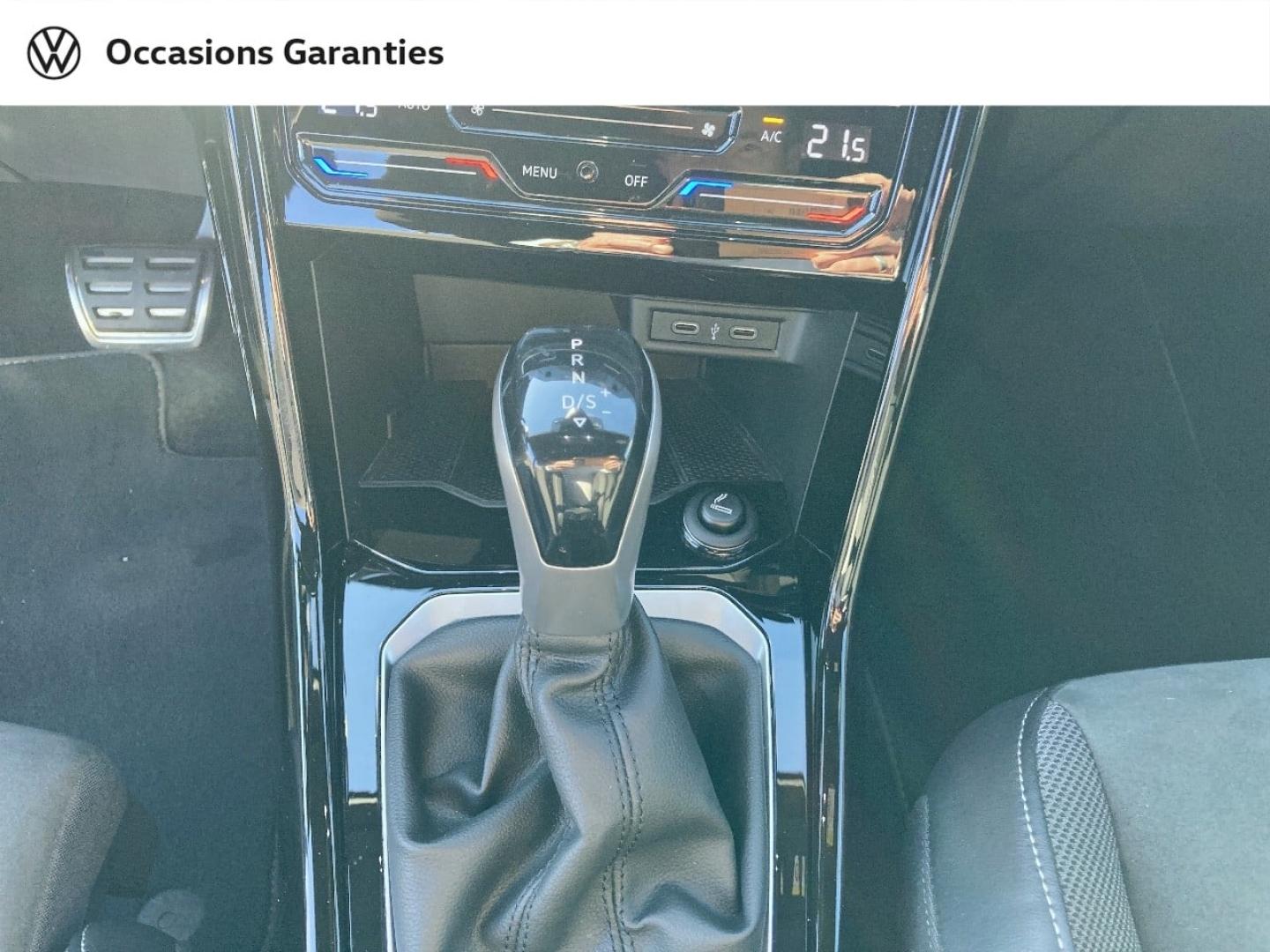Voitures occasions VOLKSWAGEN T-ROC R-Line Mozac