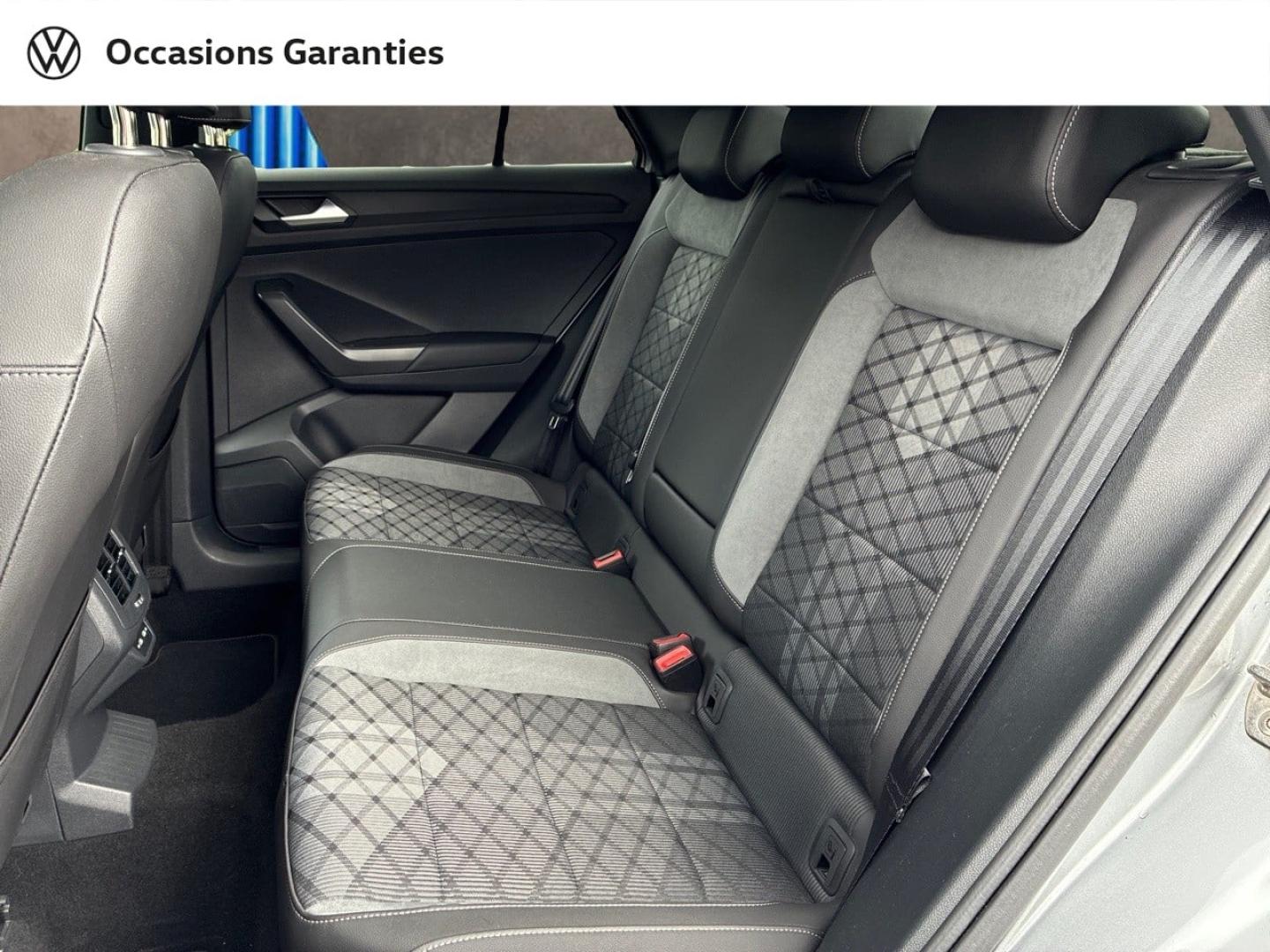 Voitures occasions VOLKSWAGEN T-ROC R-Line Mozac