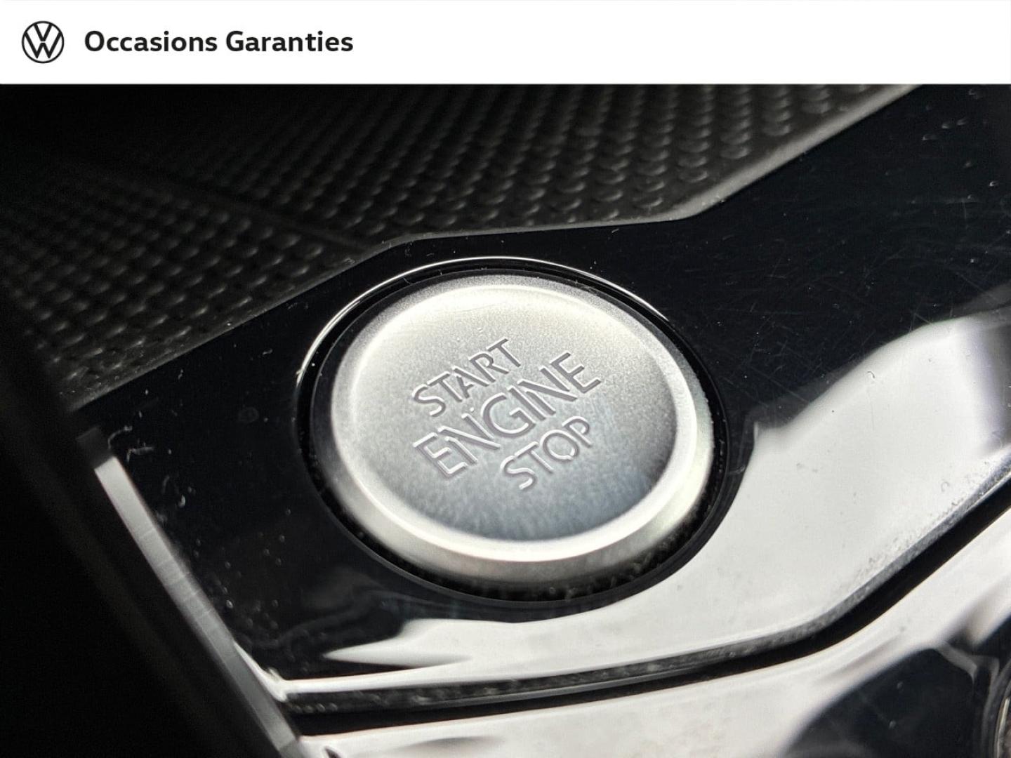 Voitures occasions VOLKSWAGEN T-ROC R-Line Mozac
