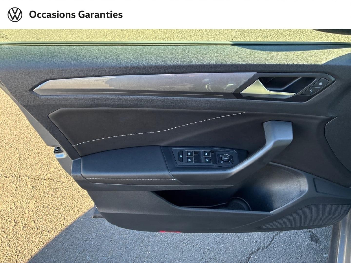Voitures occasions VOLKSWAGEN T-ROC Style Mozac