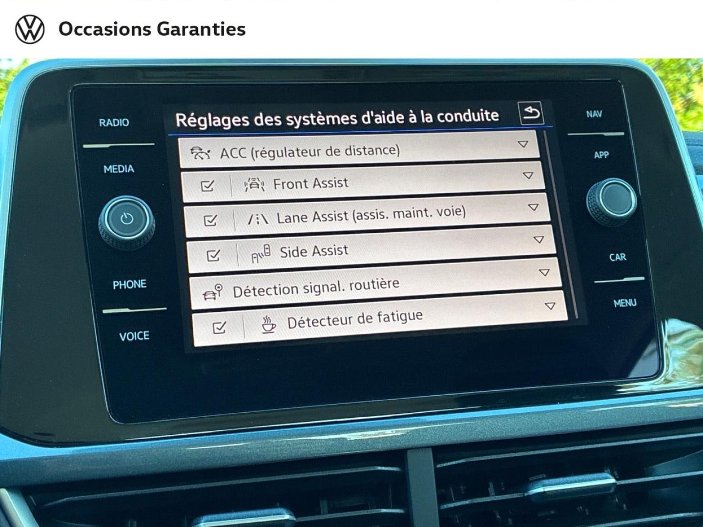 Voitures occasions VOLKSWAGEN T-ROC Style Mozac