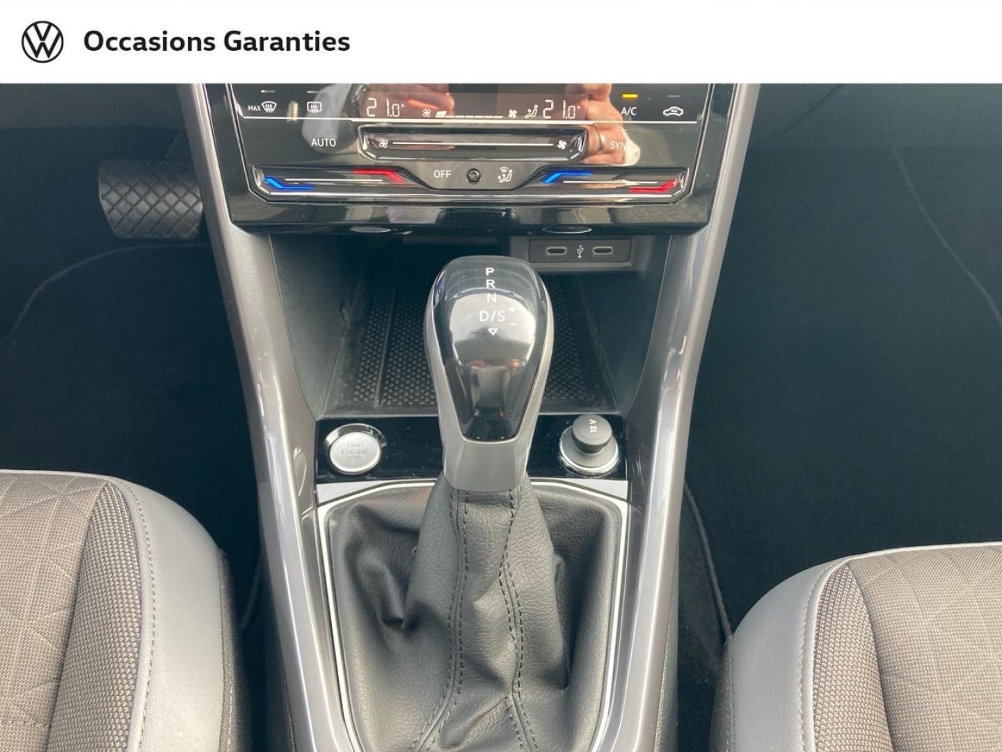 Voitures occasions VOLKSWAGEN T-CROSS R-Line Tech Mozac