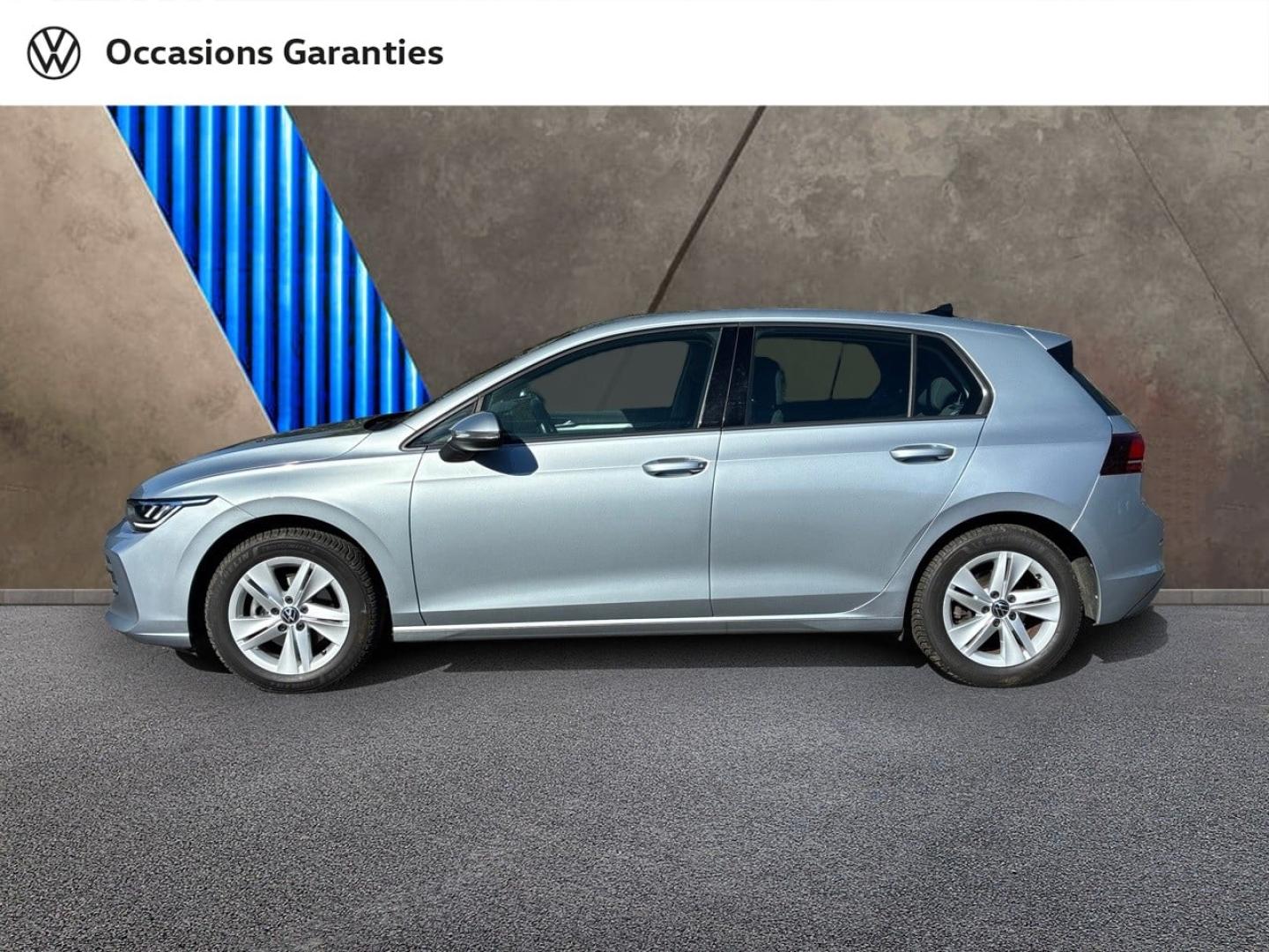 Voitures occasions VOLKSWAGEN GOLF Life Plus Mozac