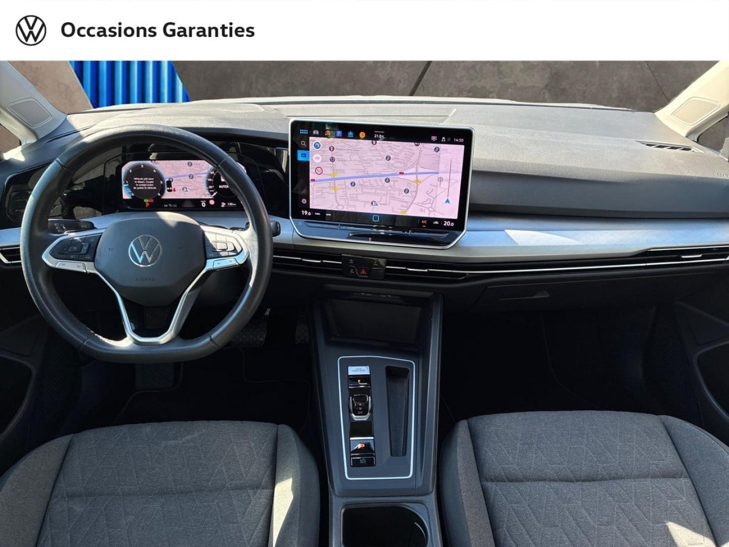 Voitures occasions VOLKSWAGEN GOLF Life Plus Mozac