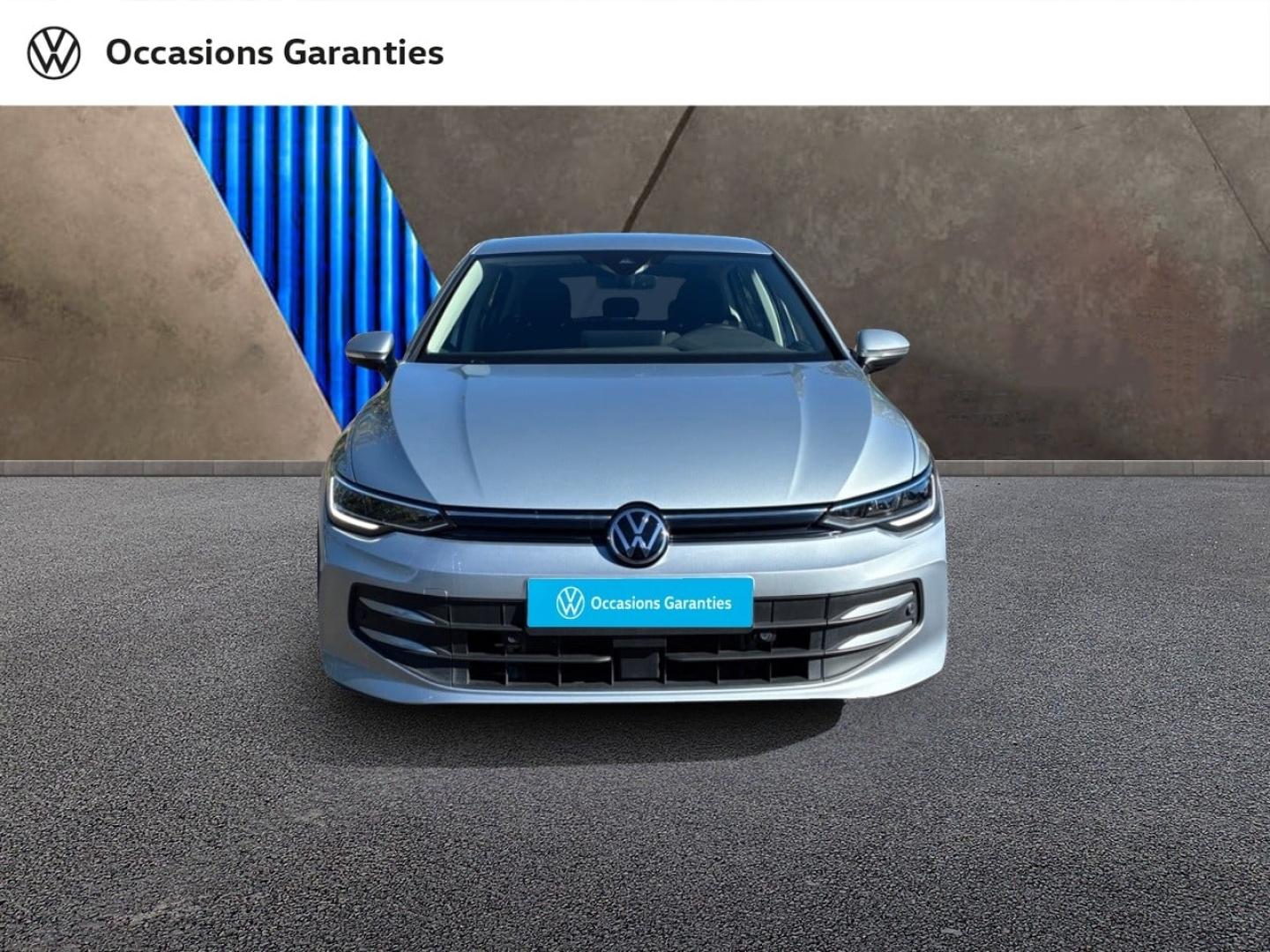 Voitures occasions VOLKSWAGEN GOLF Life Plus Mozac