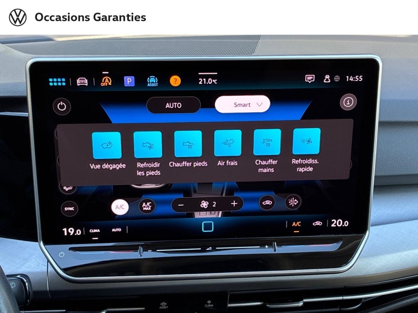 Voitures occasions VOLKSWAGEN GOLF Life Plus Mozac
