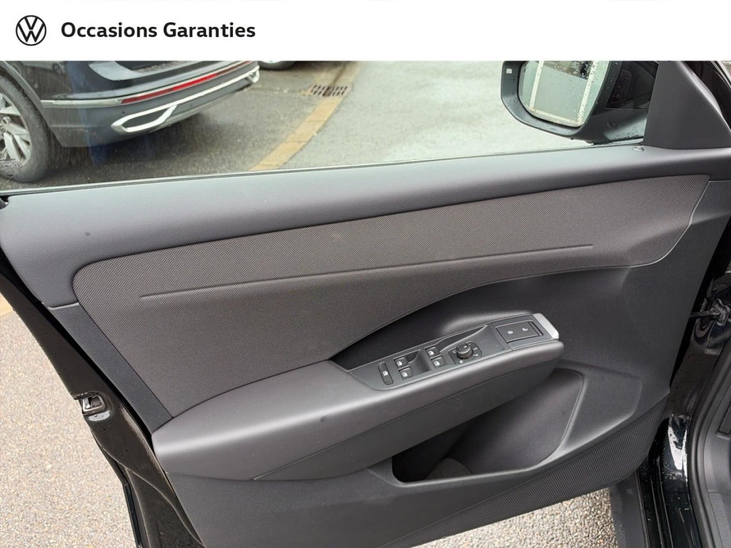 Voitures occasions VOLKSWAGEN T-ROC Life Mozac