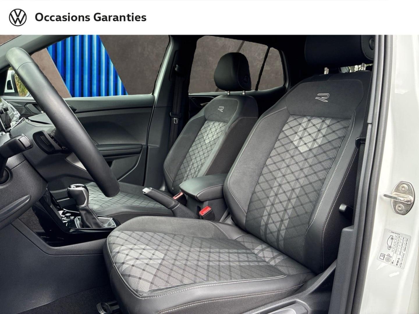 Voitures occasions VOLKSWAGEN T-CROSS R-Line Mozac