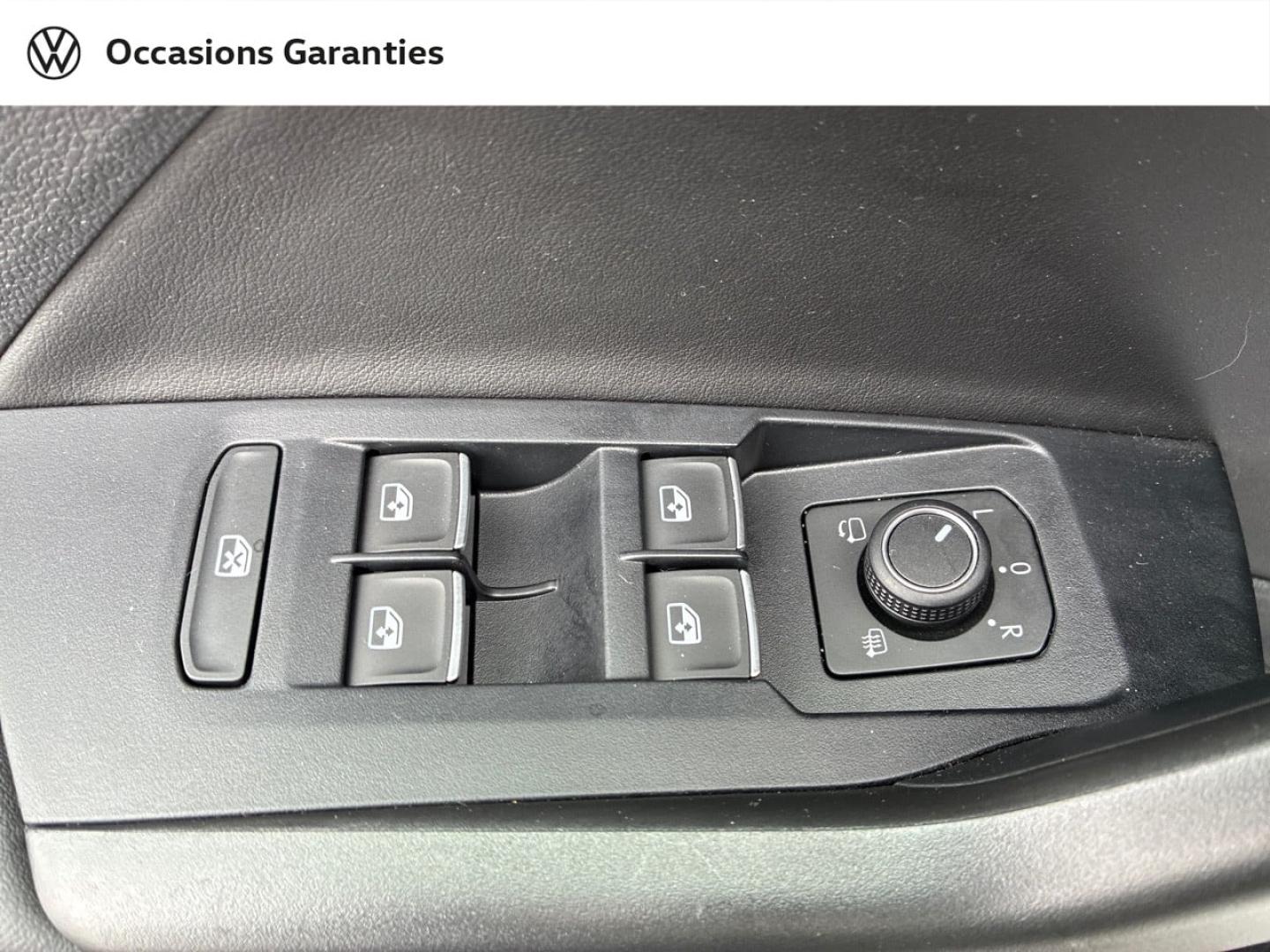 Voitures occasions VOLKSWAGEN T-CROSS R-Line Mozac