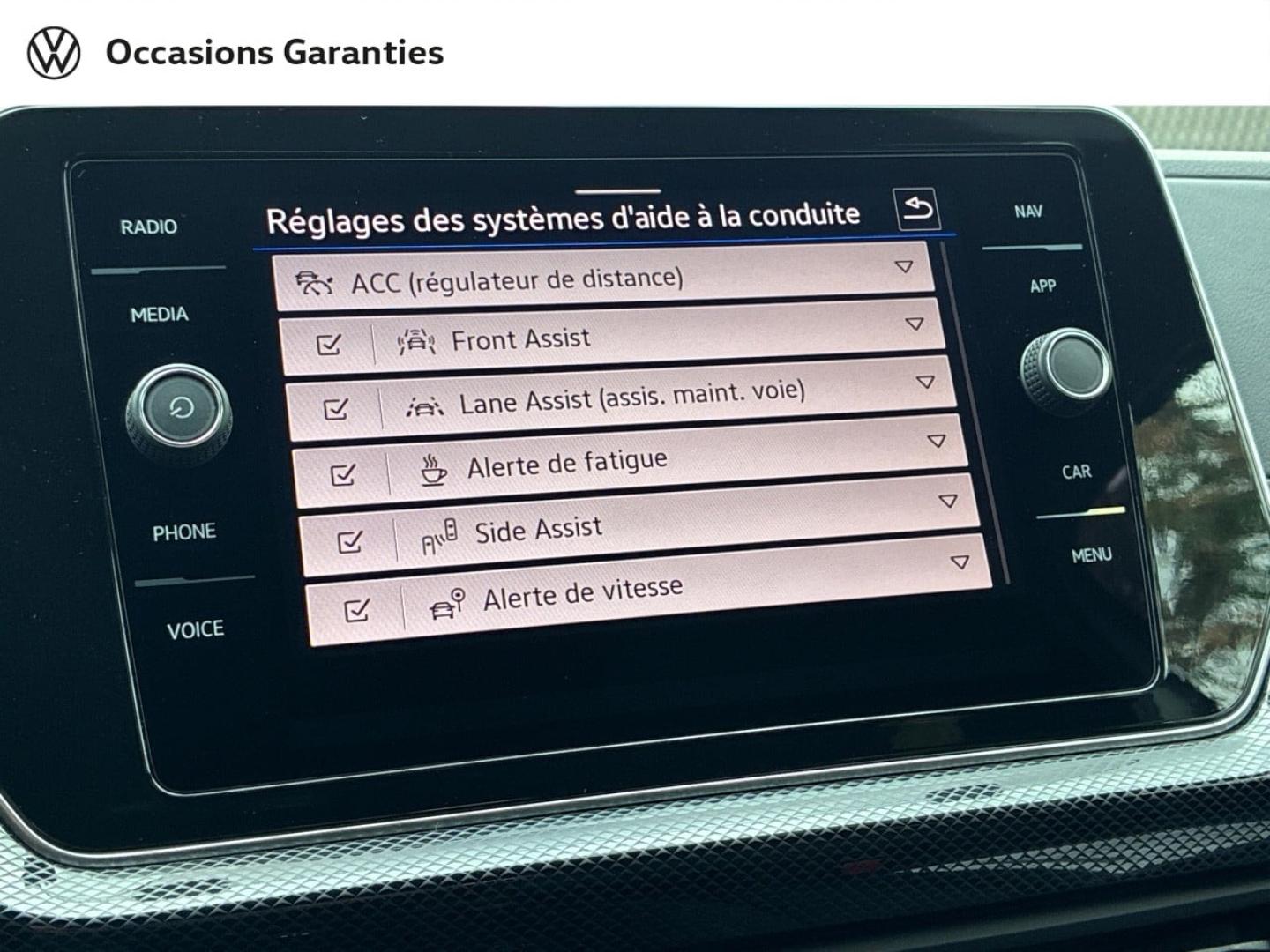 Voitures occasions VOLKSWAGEN T-CROSS R-Line Mozac