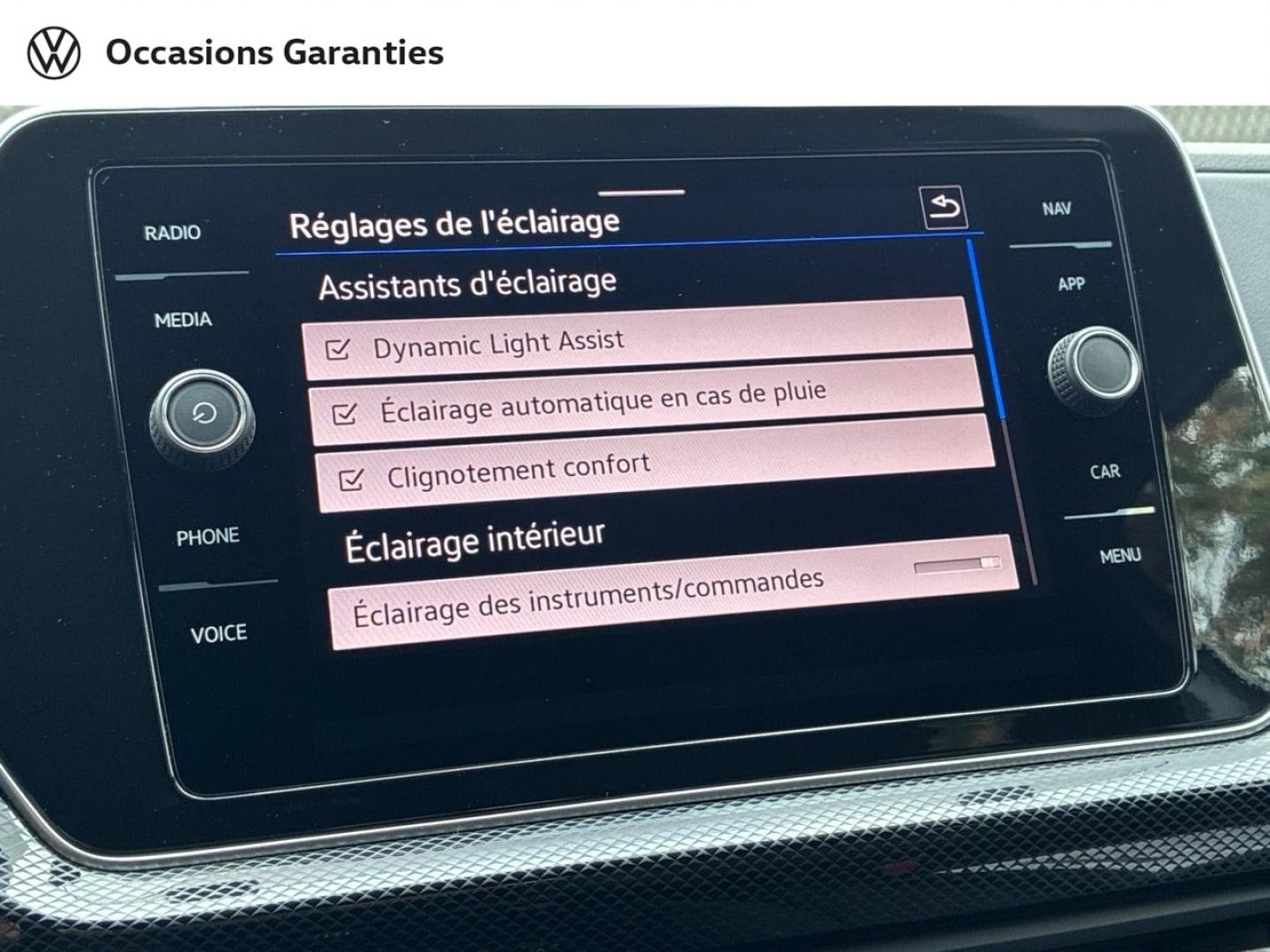 Voitures occasions VOLKSWAGEN T-CROSS R-Line Mozac