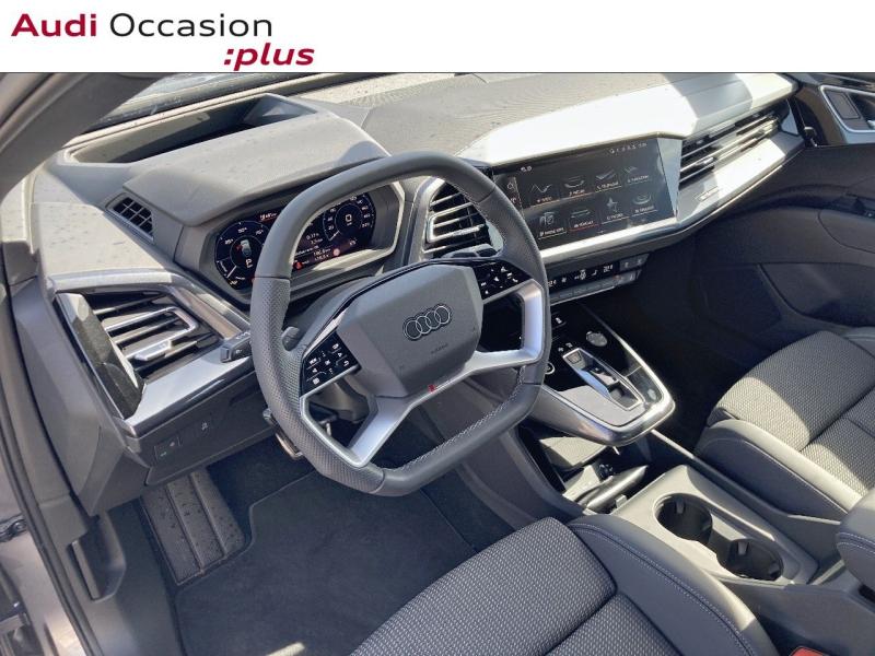 Voitures occasions Audi Q4 Sportback e-tron Base Clermont-Ferrand