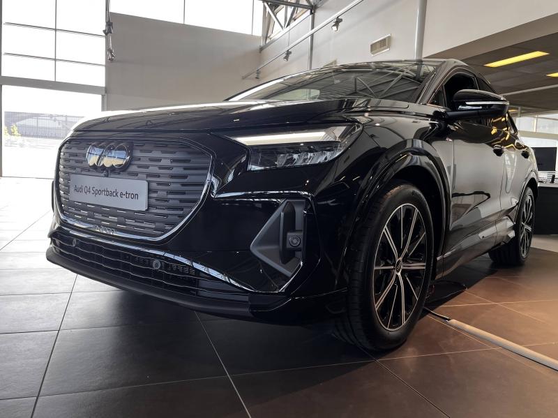 Voitures occasions Audi Q4 Sportback e-tron Base Clermont-Ferrand