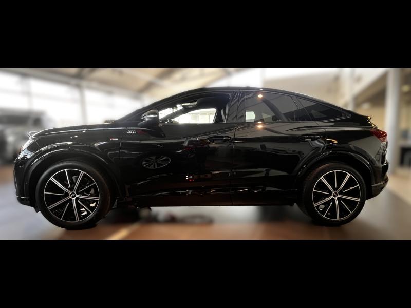 Voitures occasions Audi Q4 Sportback e-tron Base Clermont-Ferrand