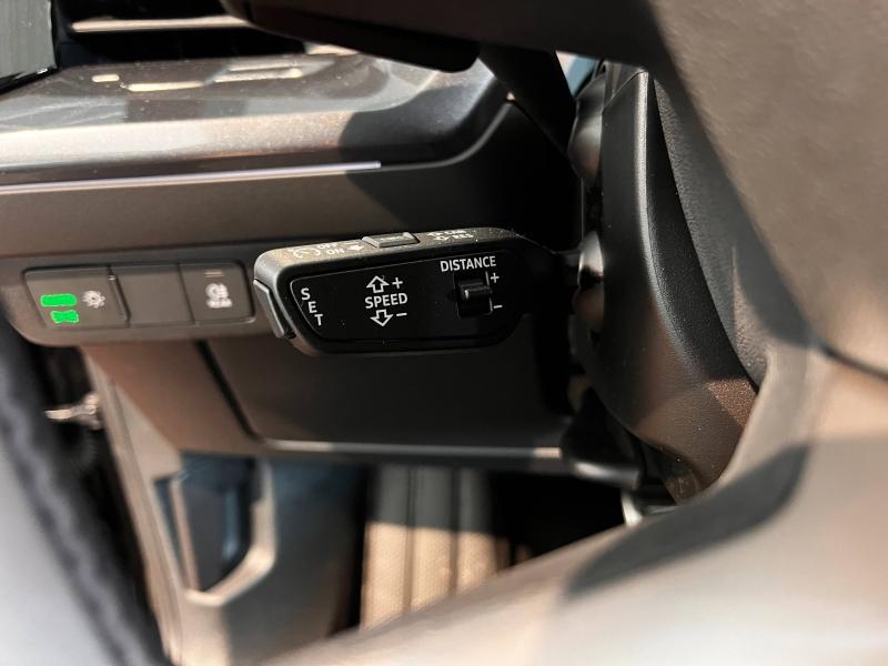 Voitures occasions Audi Q4 Sportback e-tron Base Clermont-Ferrand