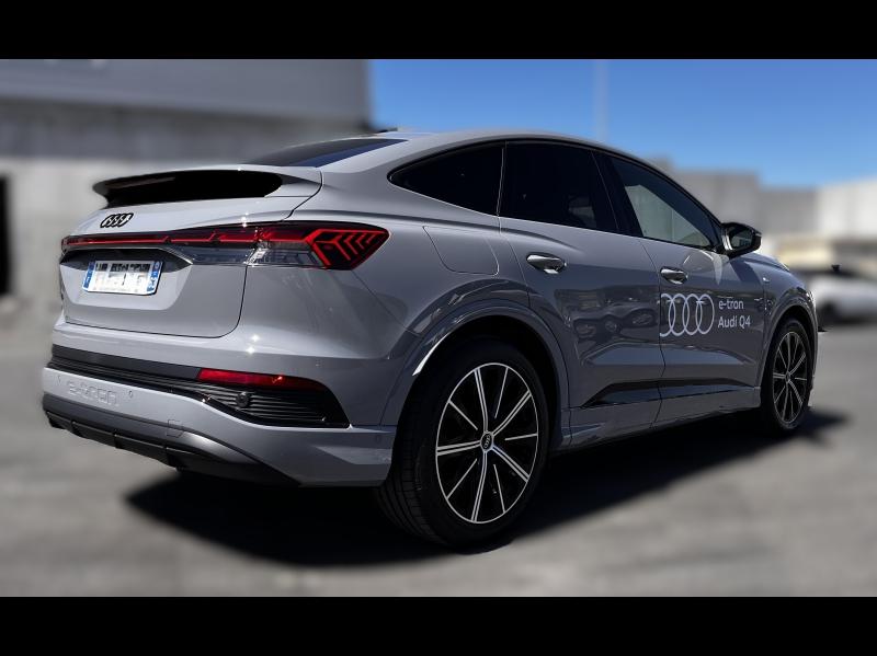 Voitures occasions Audi Q4 Sportback e-tron Base Clermont-Ferrand