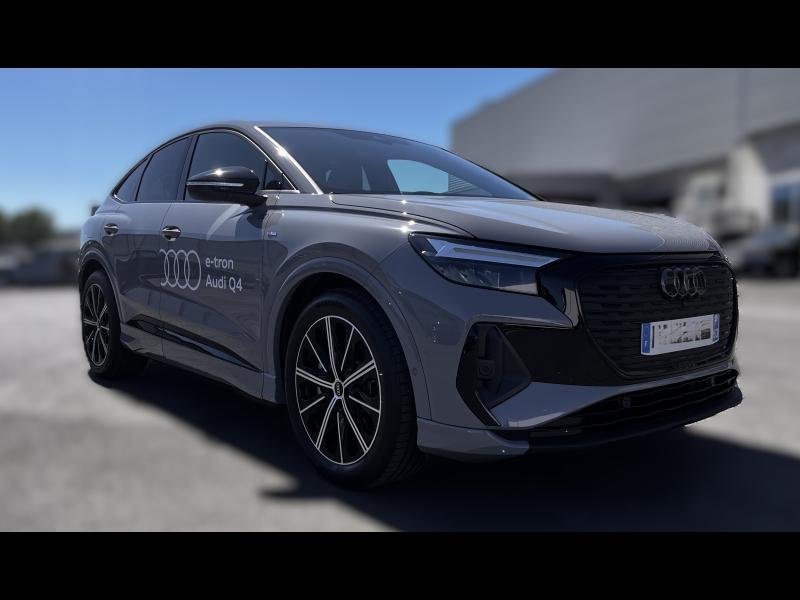 Voitures occasions Audi Q4 Sportback e-tron Base Clermont-Ferrand