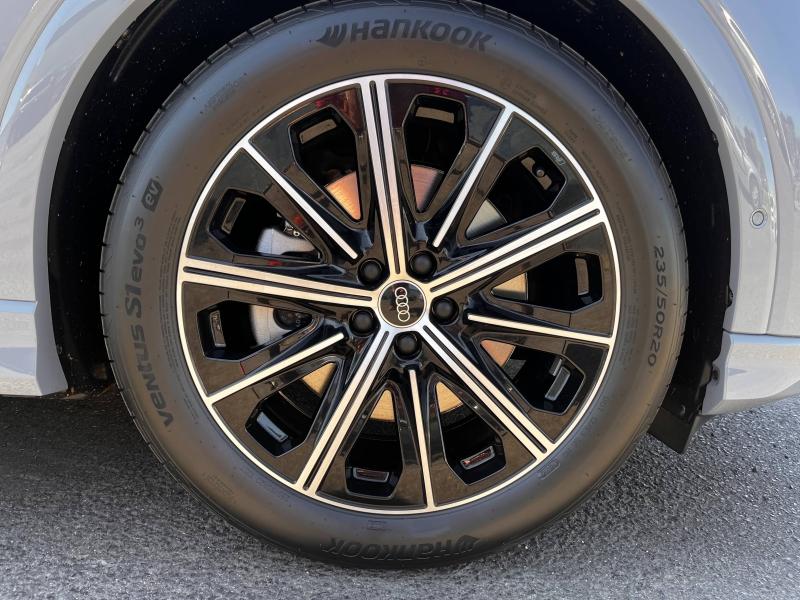 Voitures occasions Audi Q4 Sportback e-tron Base Clermont-Ferrand