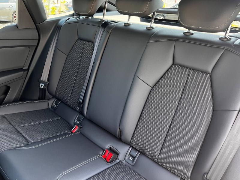 Voitures occasions Audi Q4 Sportback e-tron Base Clermont-Ferrand