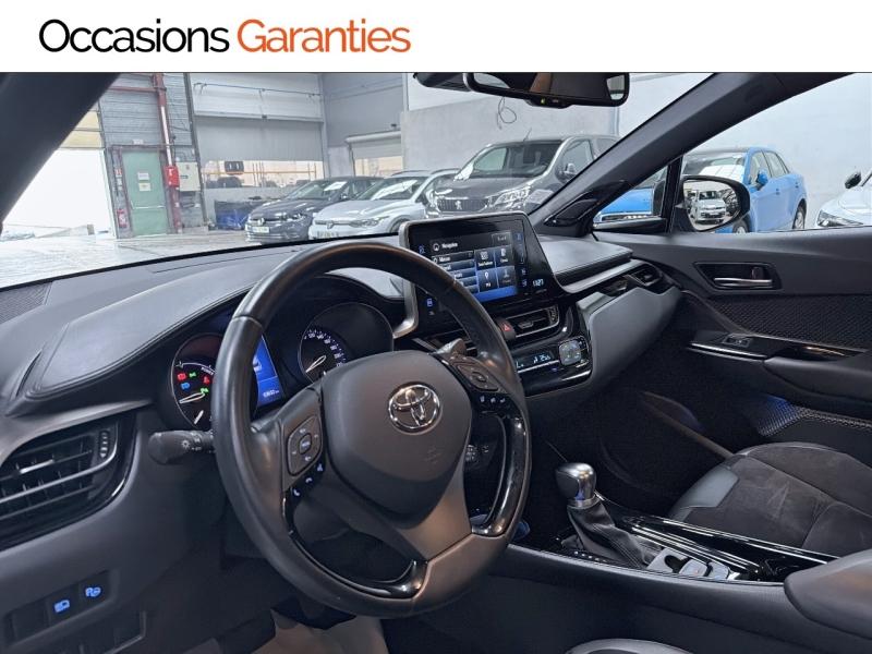 Voitures occasions TOYOTA C-HR Collection Clermont-Ferrand