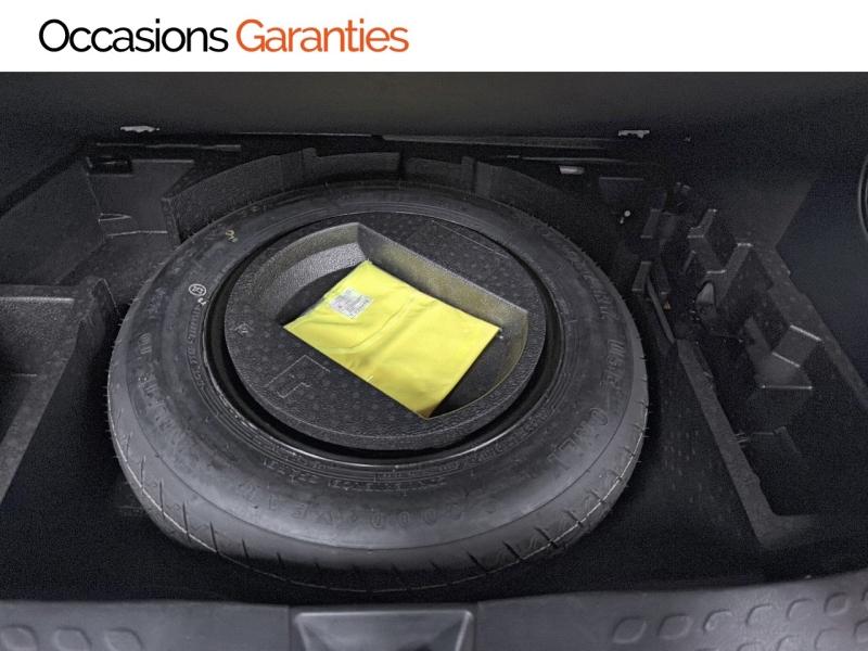 Voitures occasions TOYOTA C-HR Collection Clermont-Ferrand