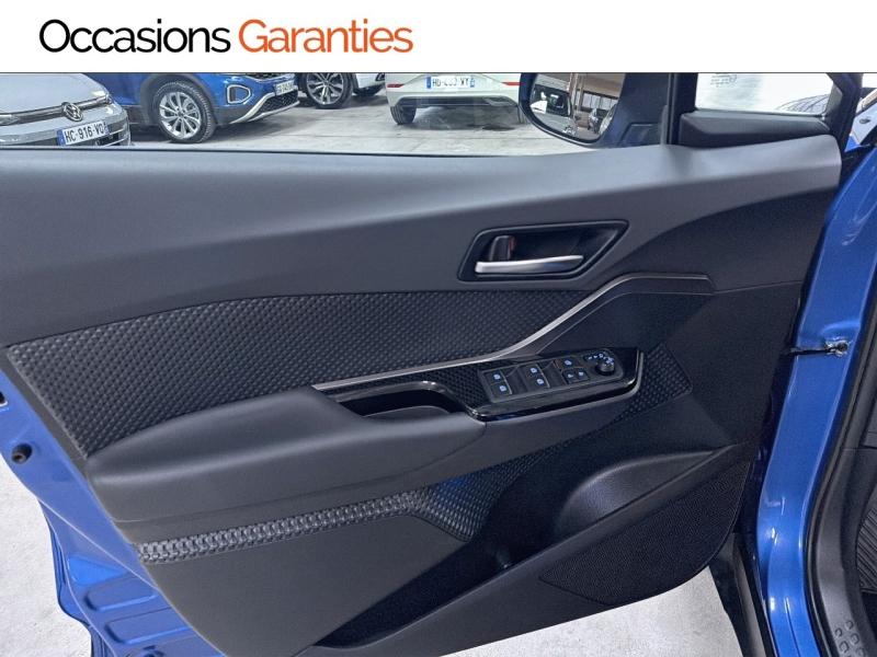 Voitures occasions TOYOTA C-HR Collection Clermont-Ferrand