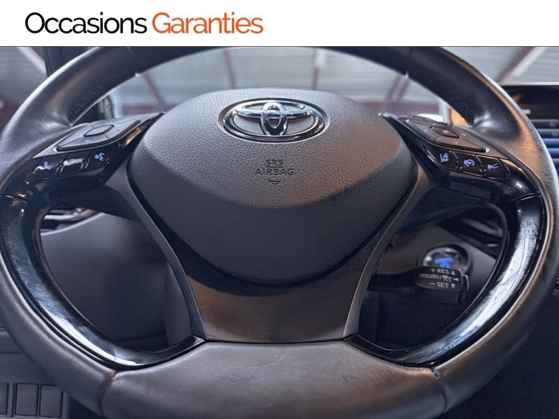 Voitures occasions TOYOTA C-HR Collection Clermont-Ferrand