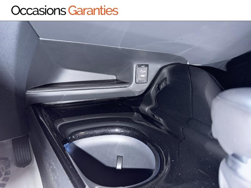 Voitures occasions TOYOTA C-HR Collection Clermont-Ferrand