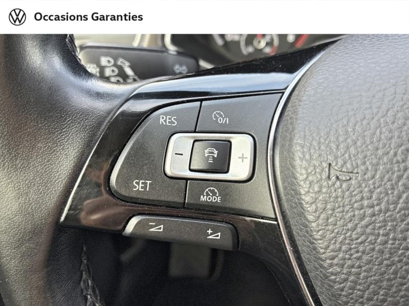 Voitures occasions VOLKSWAGEN T-ROC Lounge Clermont-Ferrand