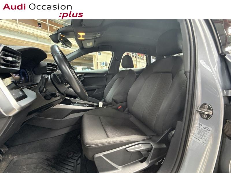 Voitures occasions Audi A3 Sportback Base Clermont-Ferrand
