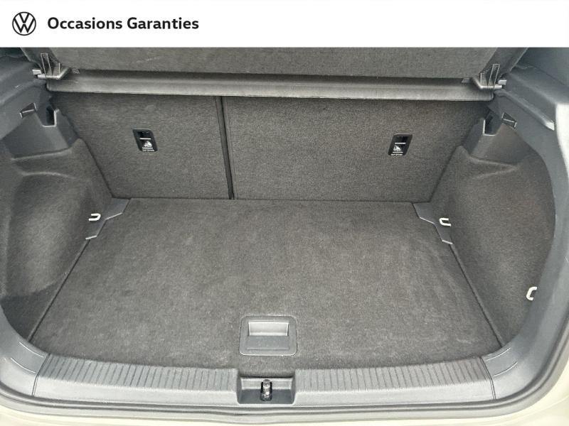 Voitures occasions VOLKSWAGEN T-CROSS R-Line Clermont-Ferrand