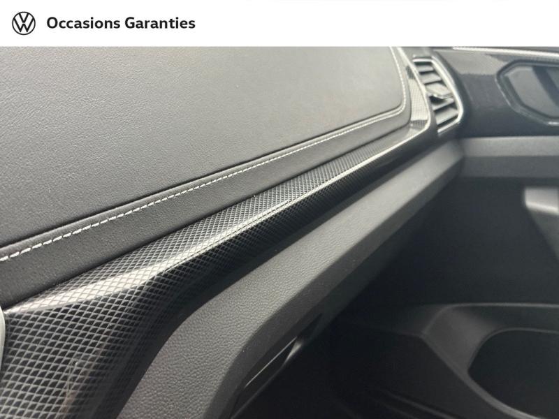 Voitures occasions VOLKSWAGEN T-CROSS R-Line Clermont-Ferrand