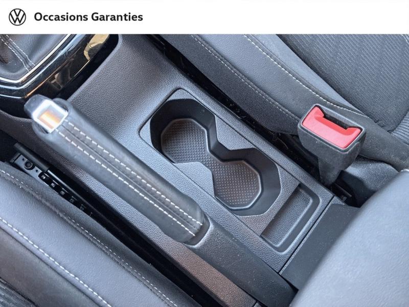 Voitures occasions VOLKSWAGEN T-CROSS R-Line Clermont-Ferrand