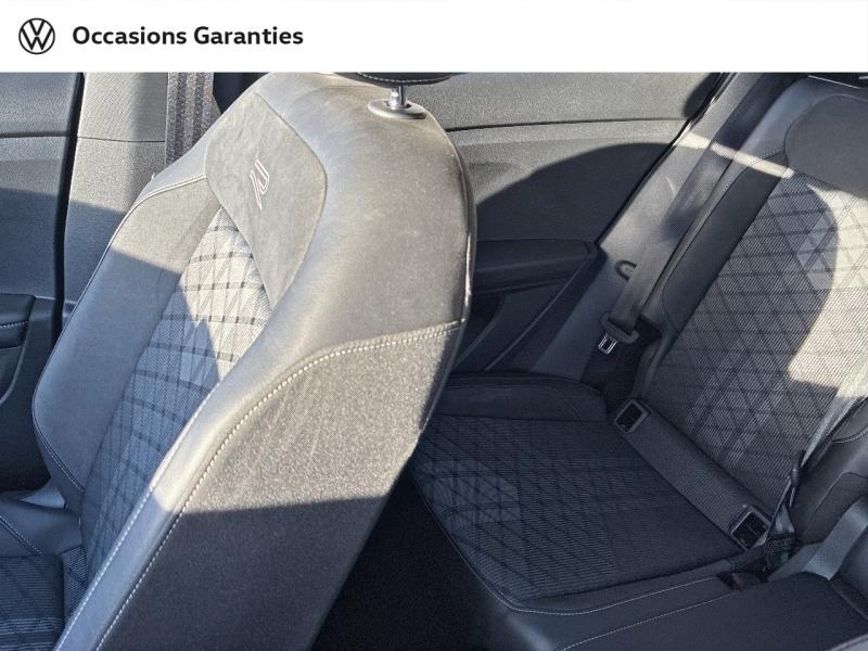 Voitures occasions VOLKSWAGEN T-CROSS R-Line Clermont-Ferrand