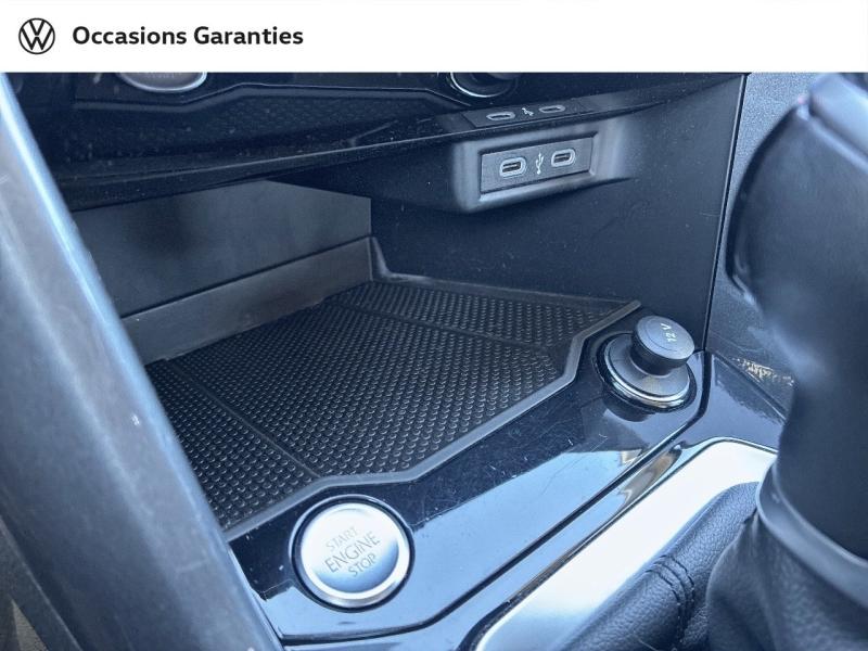 Voitures occasions VOLKSWAGEN T-ROC Style Clermont-Ferrand